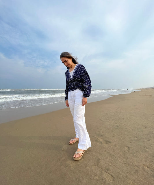 Kaftan on the Shore